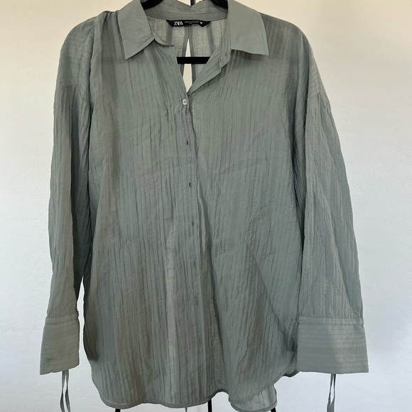 ZARA OPEN BACK TOP - Picture 3 of 3